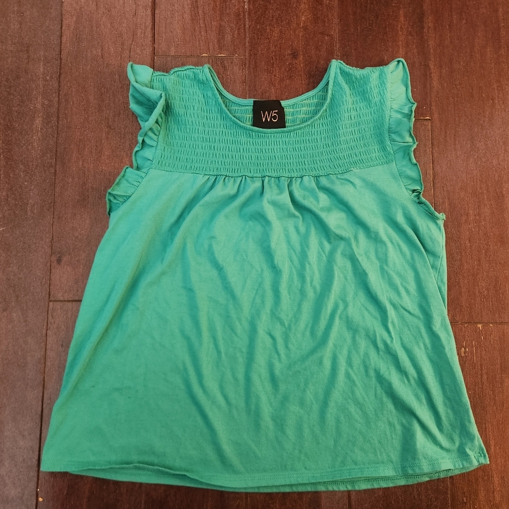W5 ruffle sleeve top